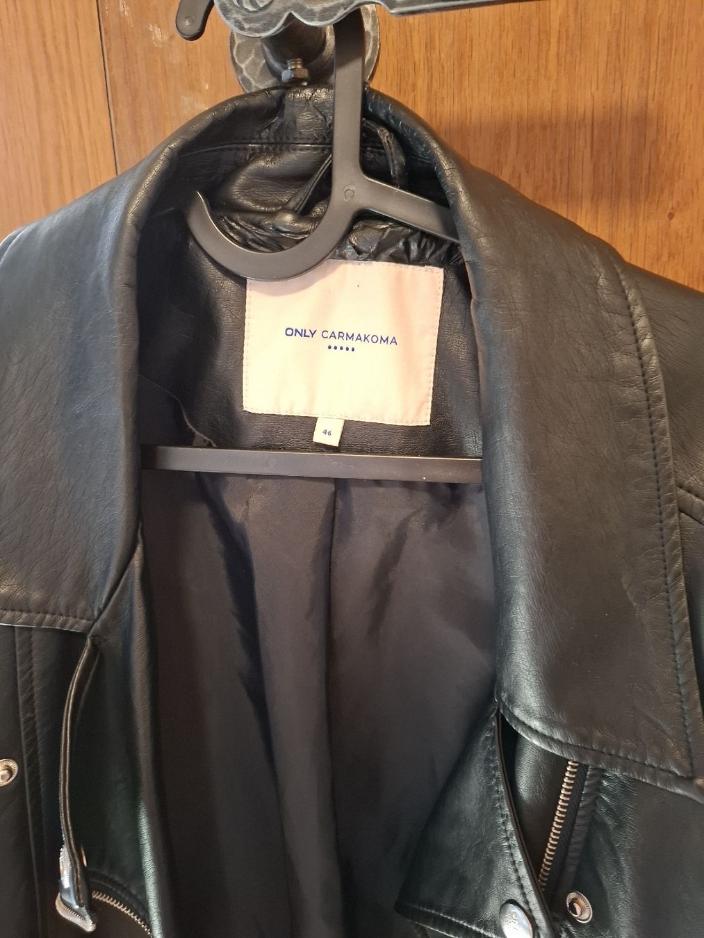 Only Jacken: ONLY Carmakoma Kunstlederjacke Schwarz, Gr. 46 – Gebraucht aus Lütisburg von amerika123 1