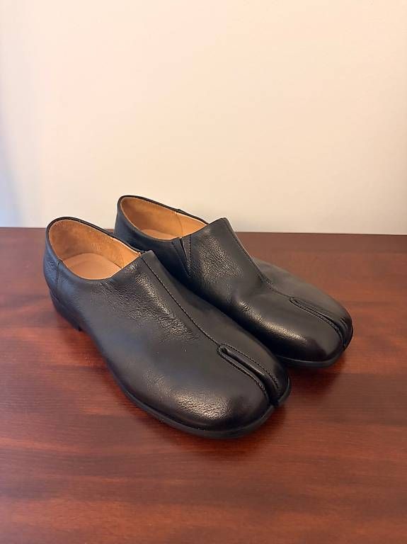 Chaussures femmes: Tabi Schuhe Leder 39 – D'occasion à Basel par yet_7svp