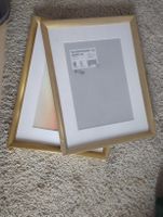 2x gold Bilderrahmen 30x40cm (Silberhöjden IKEA) neuwertig