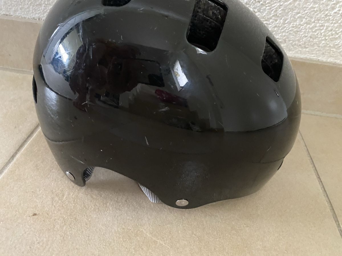 Uvex Caschi: Uvex Velohelm 51-55cm – Usato da Grasswil venduto da pp7830 1