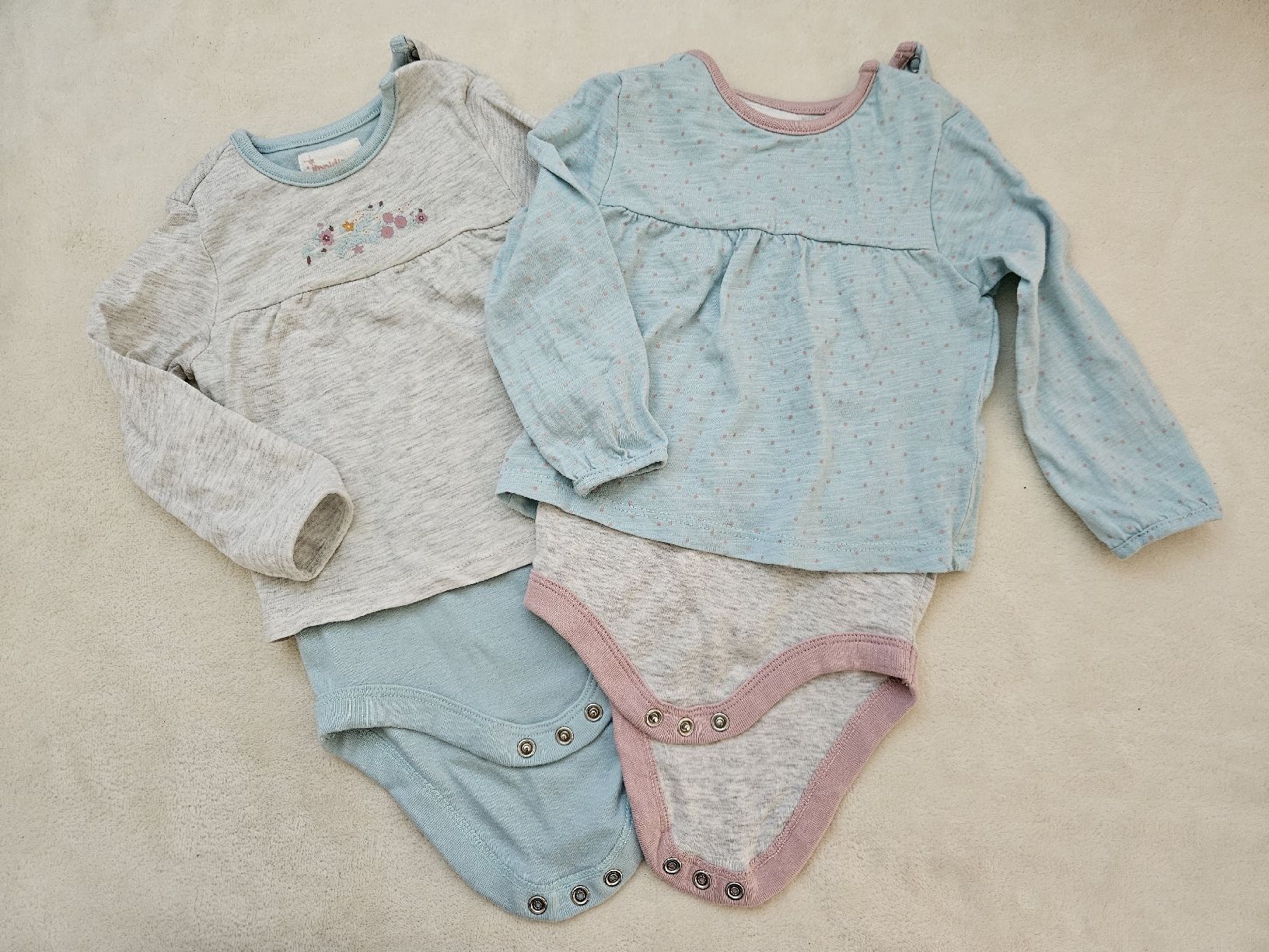 Lotti & Set di vestiti: Set Body Gr. 74/80 – Usato da Worb venduto da jun_fj8w