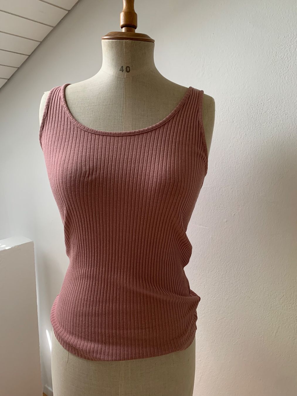H&M Tops: Rosa Top – Gebraucht aus Ennetbaden von usemiste