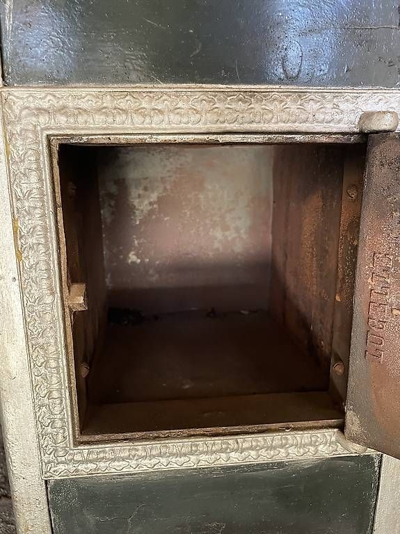 Stufe caminetto: Fourneau à bois – Usato da Prangins venduto da Bast83 2