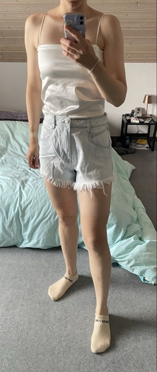 Stradivarius Jeans: STRADIVARIUS - Hotpants – D'occasion à Kriens par elly24