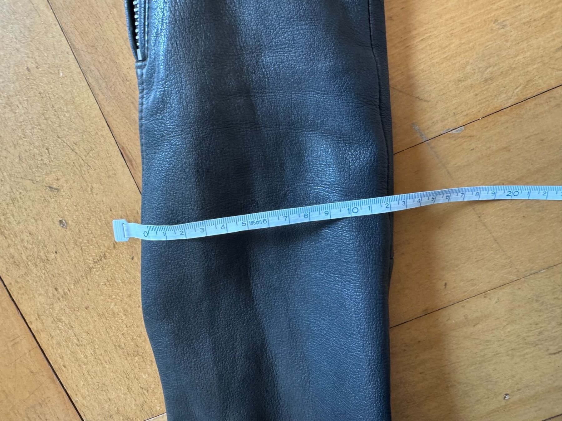 Vestes: Lederjacke – D'occasion à Zollikon par lui_gqg9 5
