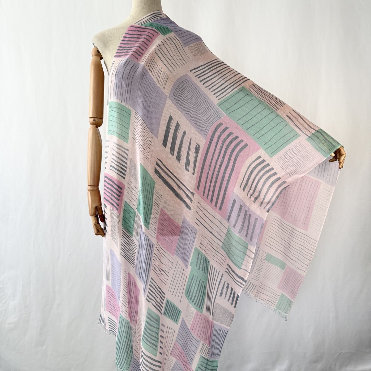 Foulard & Sciarpe: ALBEROTANZA Cashmere/Silk Scarf – Nuovo (secondo la descrizione) da Freienbach venduto da Avviivva_Shop 1