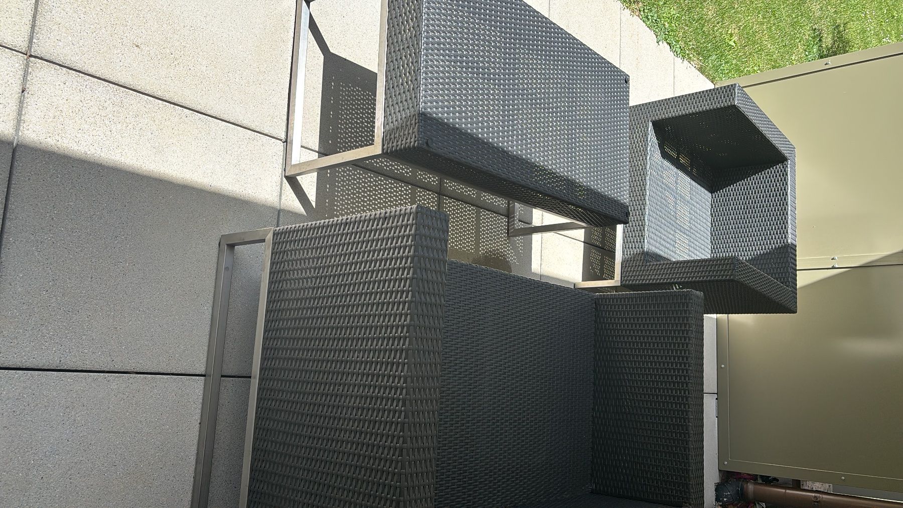 Sedie: patio set: Great for summer gatherings! – Usato da Basel venduto da myl_f7jx 2
