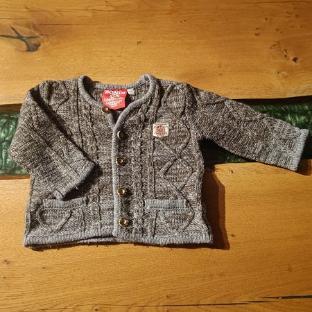 Strickjacke Grösse 80