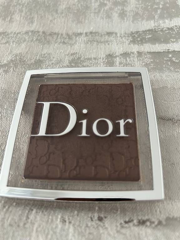 Maquillage: DIOR Backstage face & body powder-no-powder – D'occasion à Villnachern par mooher