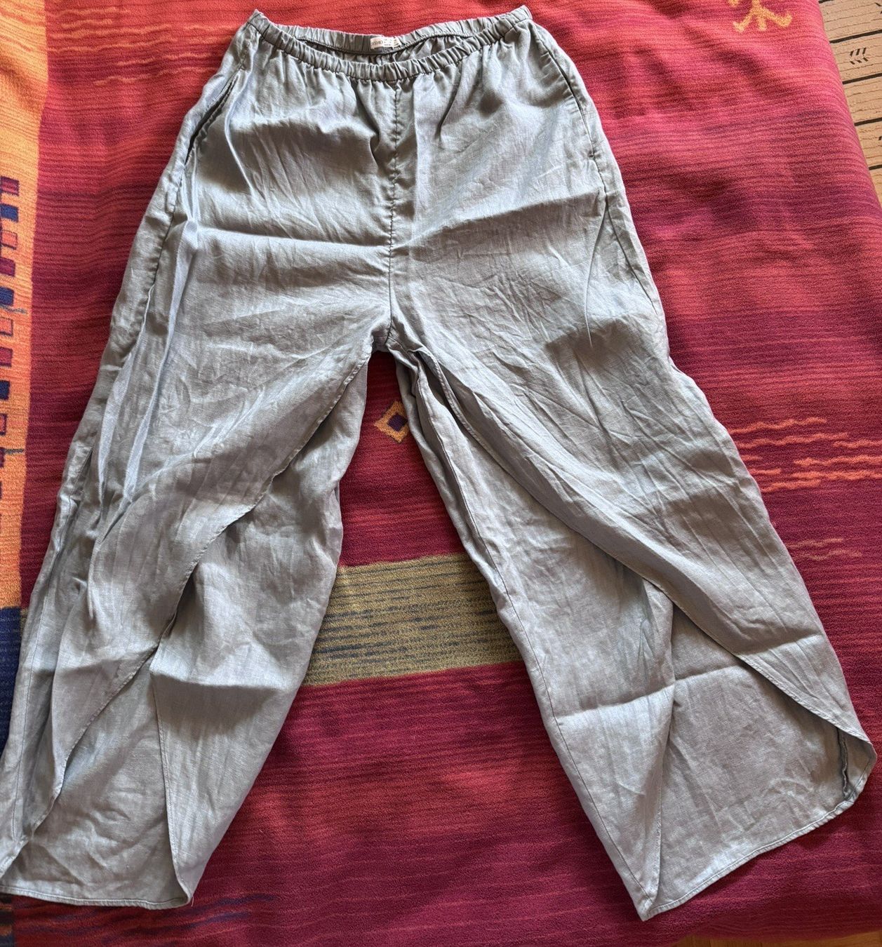 Oysho Pantaloni: OYSHO Leichte 7/8 Leinenhose/Gr.M/Hellblau – Usato da Watt venduto da Rog48
