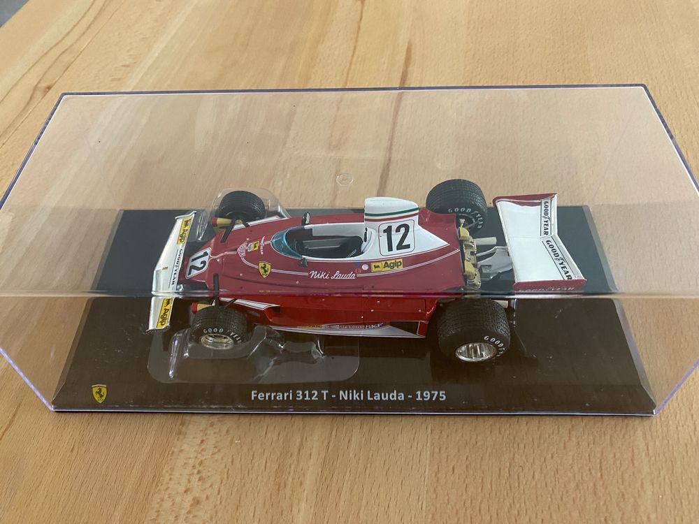 Ferrari 312T F1 1975 - Échelle 1/24 Avec Niki Lauda - Modèle Collector