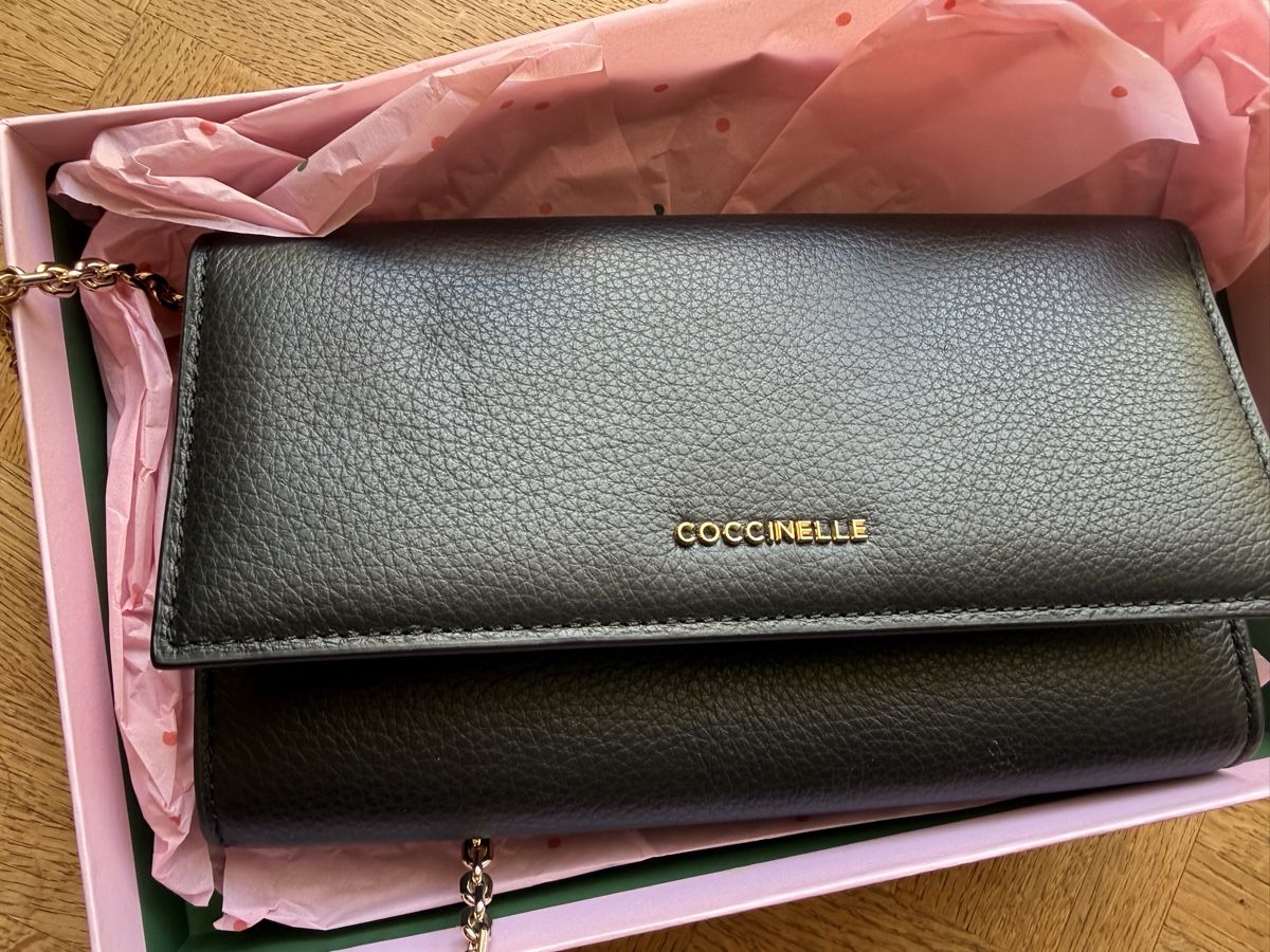 Coccinelle Taschen für Damen: Handtasche der Marke Coccinelle – Gebraucht aus Pratteln von ger_qdj9 2