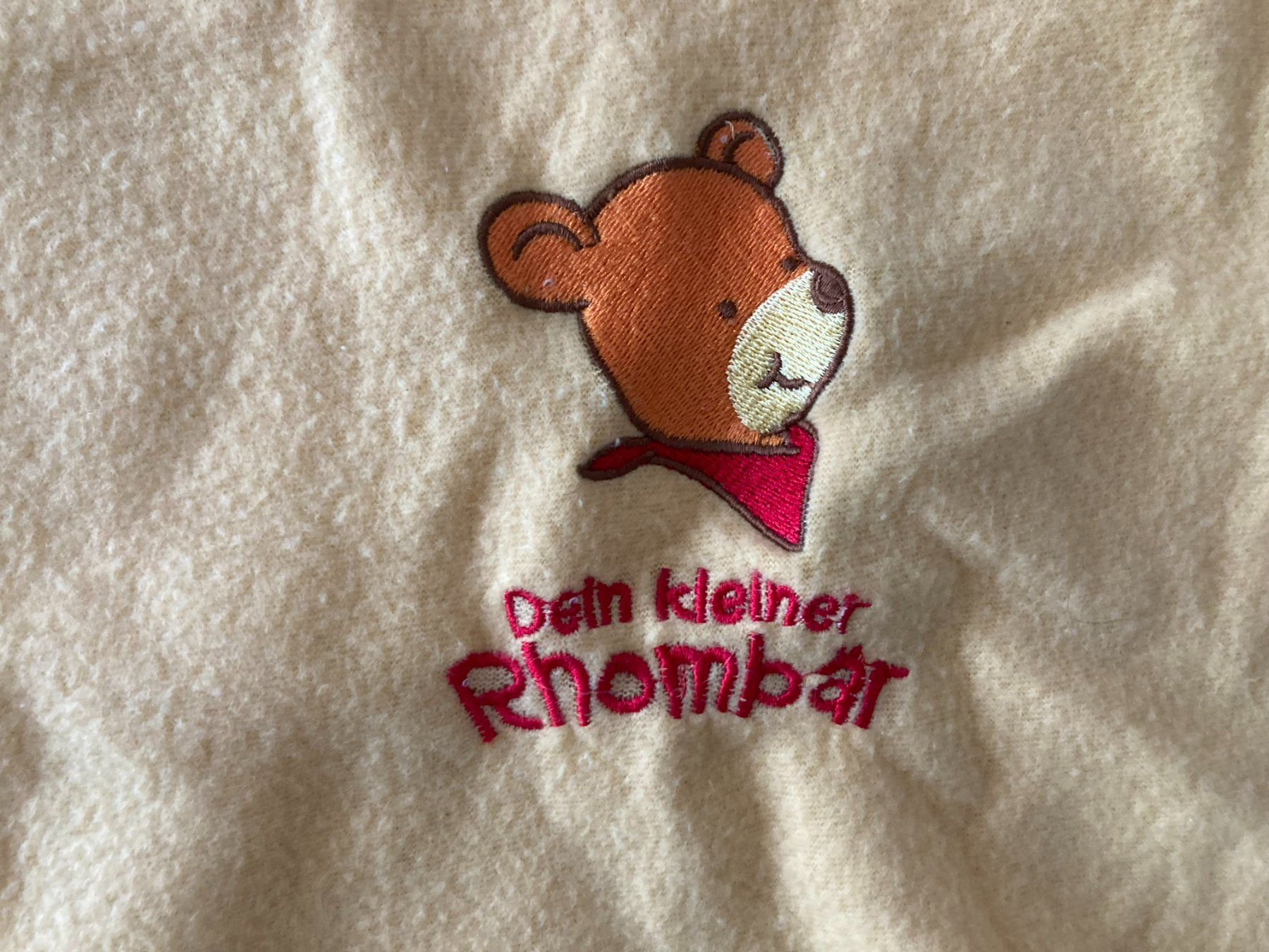 Coperte: Kuscheldecke "Rhombär" – Usato da Muttenz venduto da Juvenile33 1