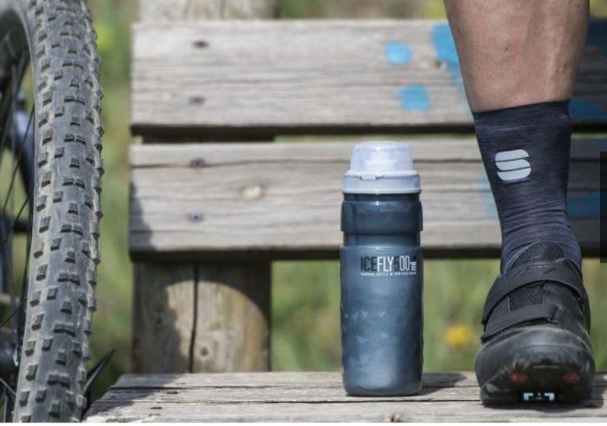 Borracce & Thermos: Elite Ice Fly - Thermobidon / Trinkflasche Isolierflasche / – Nuovo e nell'imballaggio originale da Emmenbrücke venduto da Herzog07 4
