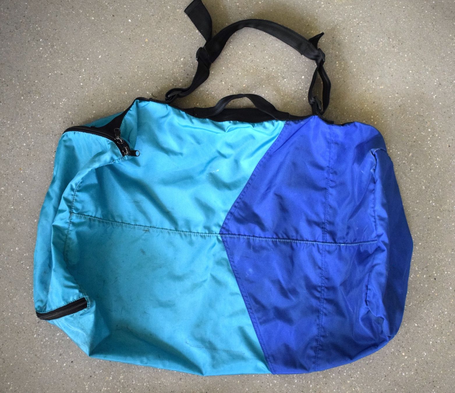 Borse: Gr. Packsack Tasche lang gross mit Reissverschluss – Usato da Dulliken venduto da ichwettichhett 4