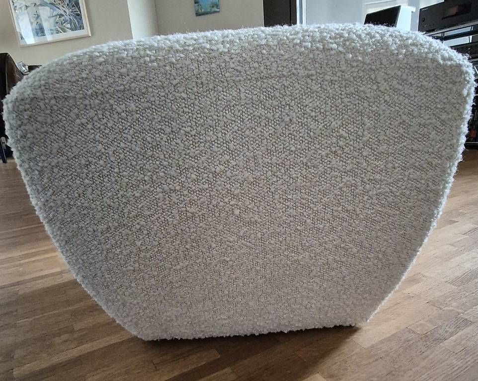 Hocker: Puff Hocker – Gebraucht aus Bern von Rinaldorinaldi 1