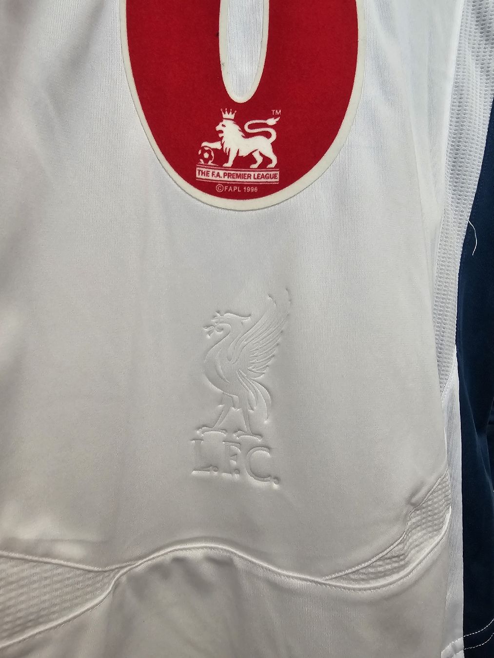 Leibchen & Hosen: Liverpool Langarmtrikot 06/07 – Gebraucht aus Rickenbach LU von LichterWelt 4