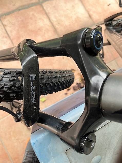 Vélos: Chisel M Smoke / Tarmac 2021 – D'occasion à Lausanne par yeye3 3