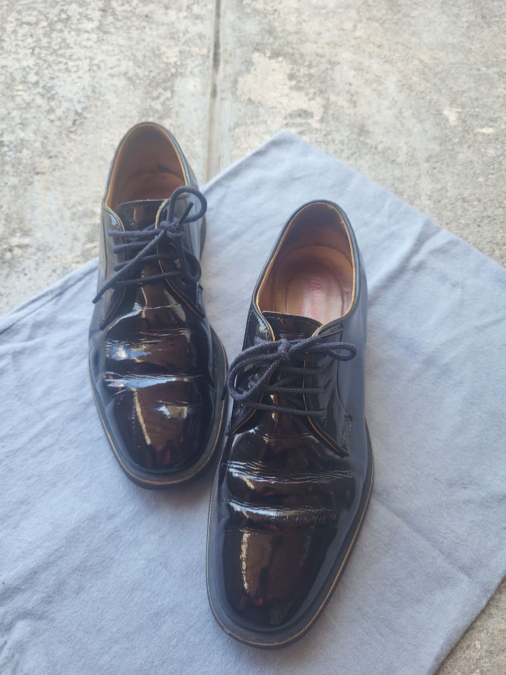 Navyboot Damenschuhe: Halbschuh-Klasiker von Navy Boot – Gebraucht aus Münchenbuchsee von muengguleo 1