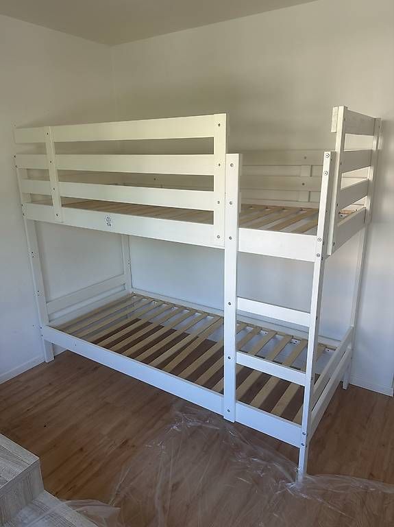 Letti: Kinder bett – Usato da Langnau am Albis venduto da Peric-N.