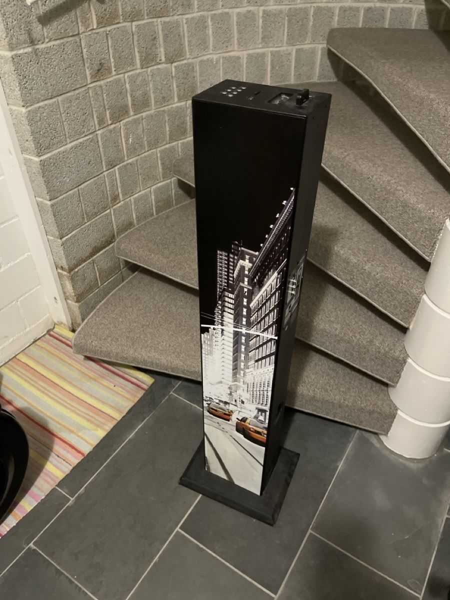 Lettore multimediale & Streamer: Bigben TW1 Tower Speaker – Usato da Unterkulm venduto da AnoliOccasion 1