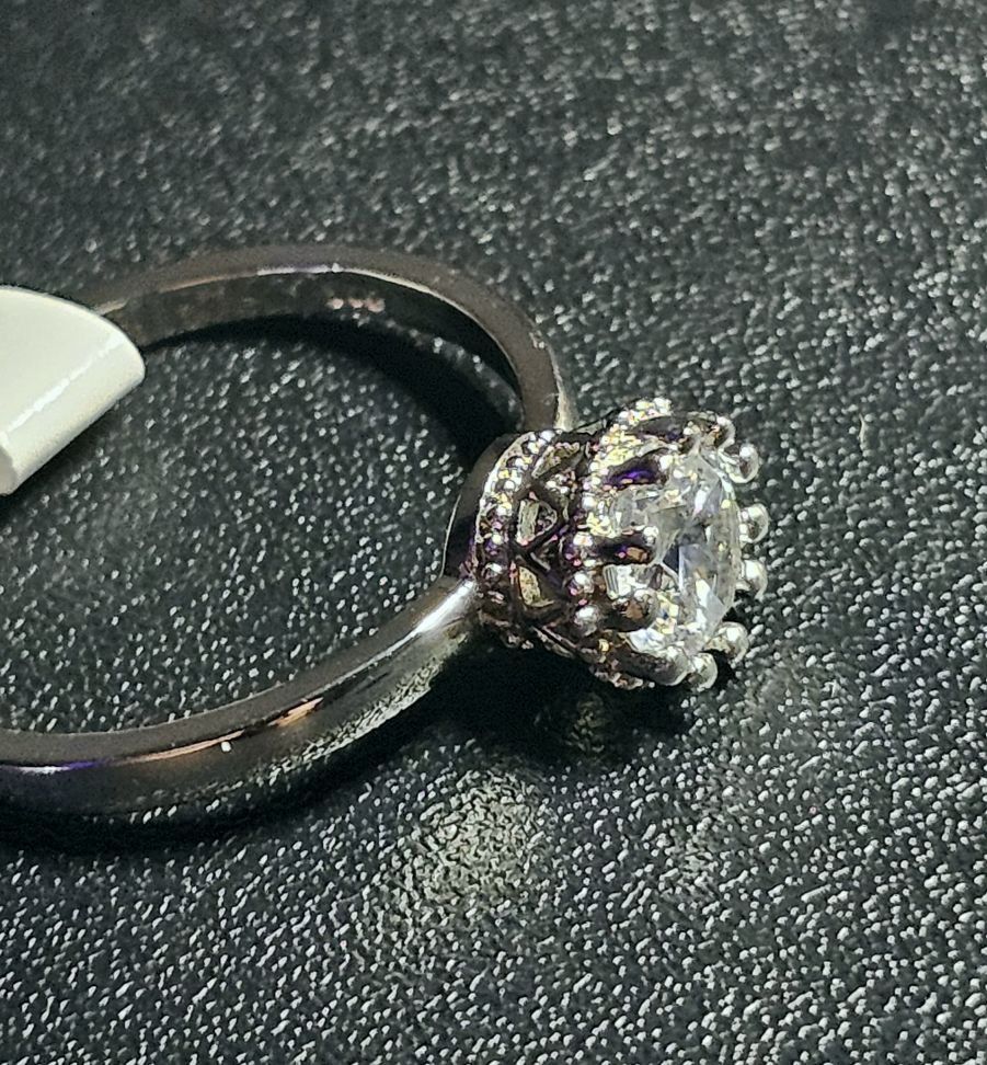 Ringe: Eleganter Ring mit Zirkonia, 925 versilbert, Gr.8 – Neu (gemäss Beschreibung) aus Grenchen von maretop 5