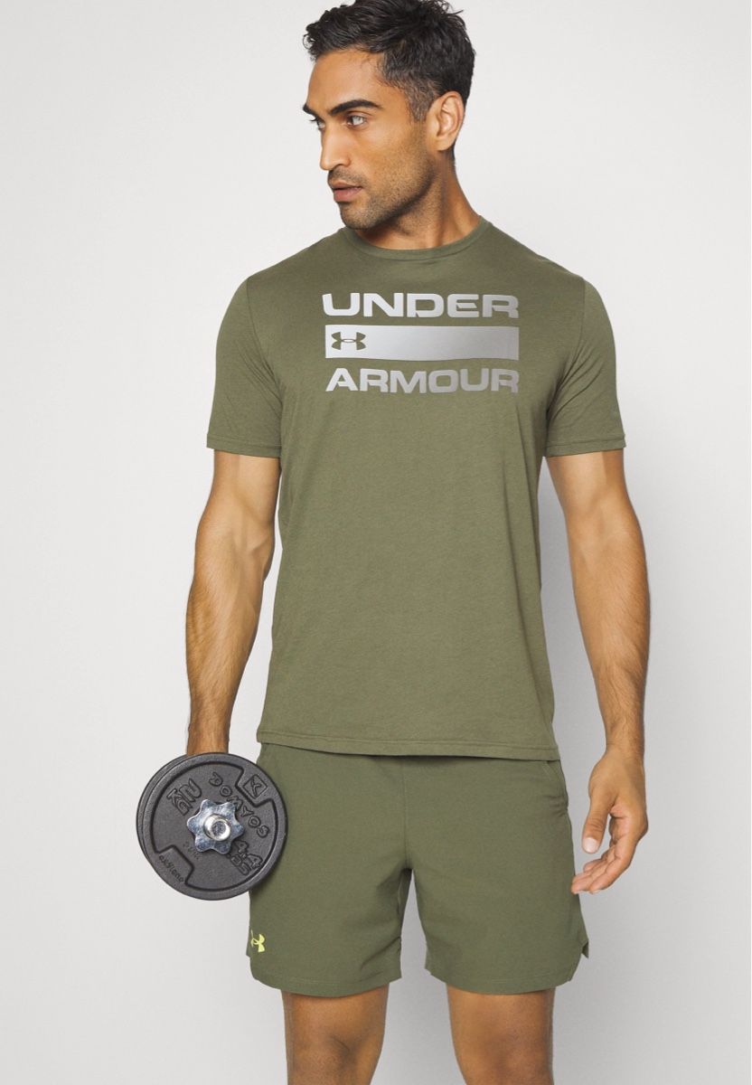 Under Armour Pantaloni: Under Armour - kurze Sporthose – Nuovo e nell'imballaggio originale da Zürich venduto da luxuryoutlet1 1