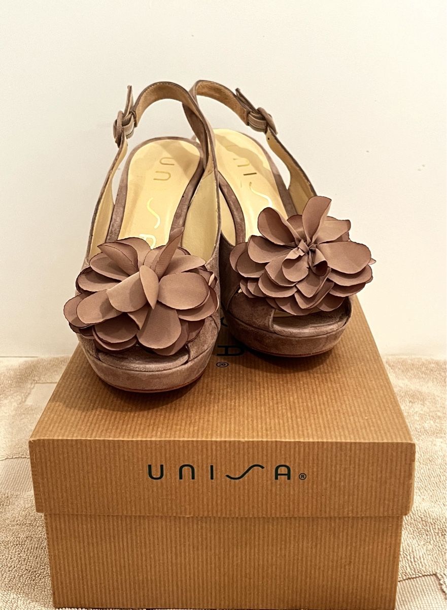 Unisa Scarpe da donna: UNISA Pumps Leder Gr. 37 – Usato da Oberwil BL venduto da DANA_FOX 3