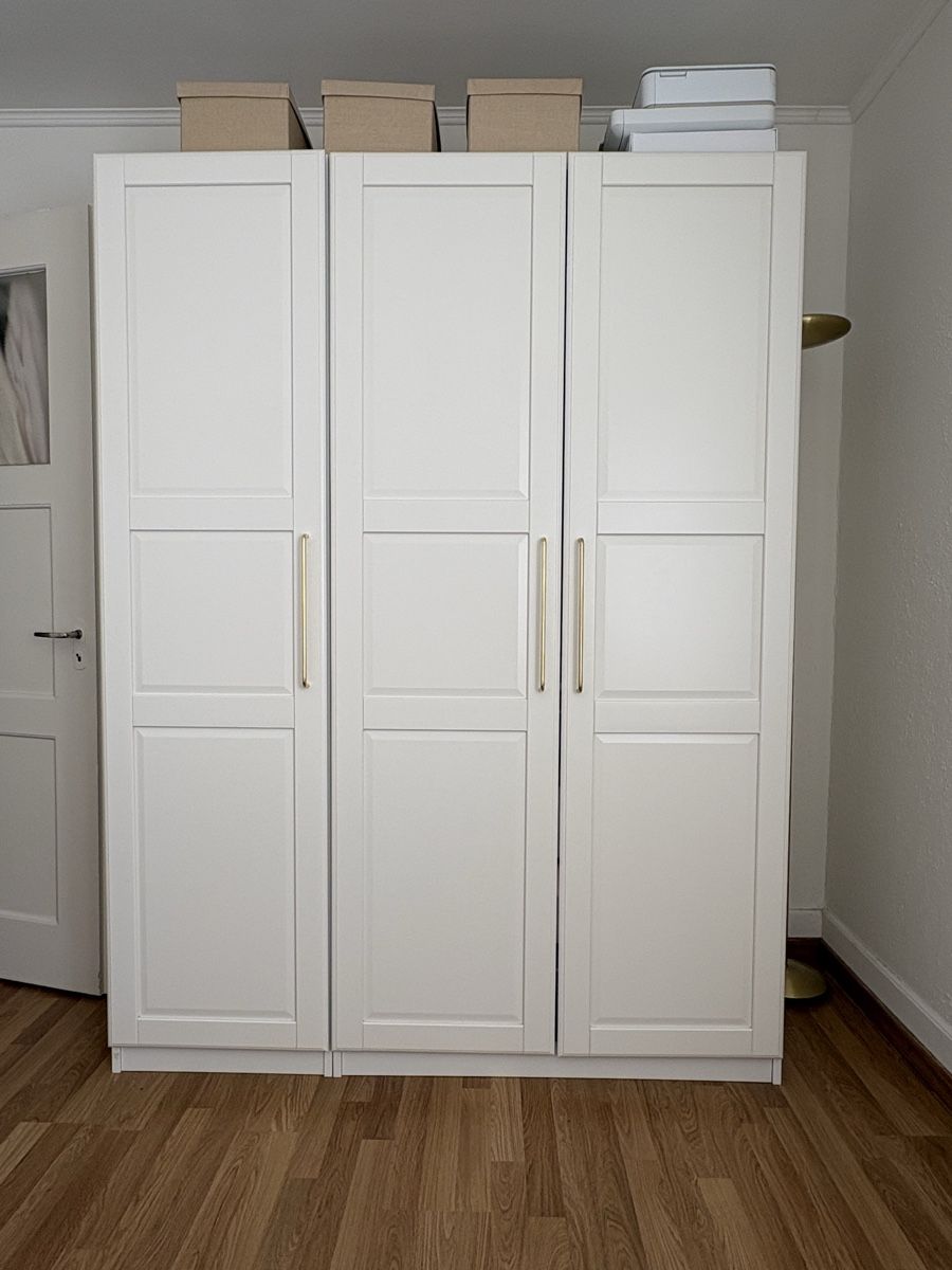 Ikea Garderobe: Wardrobe white 3 doors good condition – Gebraucht aus Thalwil von ste_jwm7