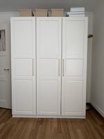 Wardrobe white 3 doors good condition