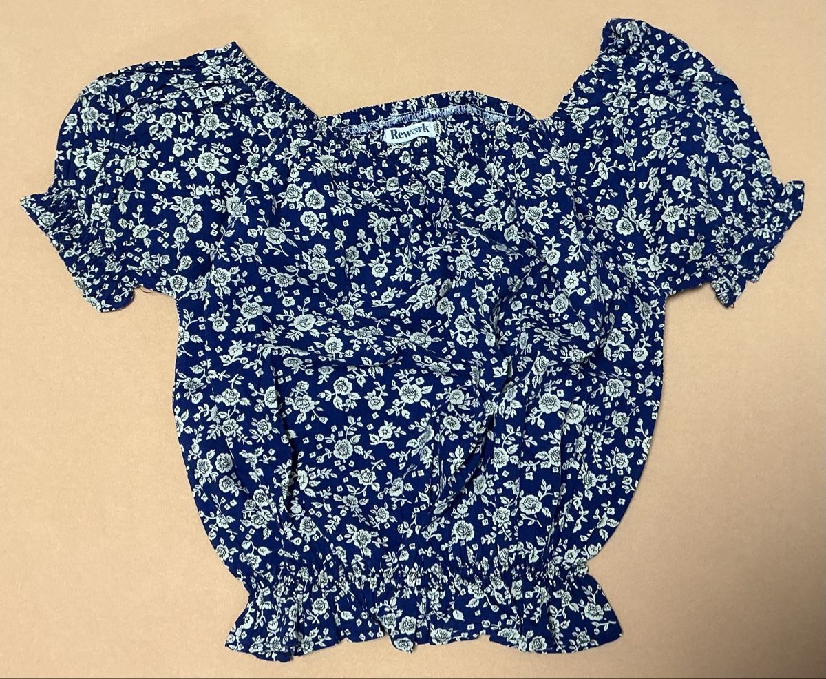 Brandy Melville Top: 2x Bluse  (Brandy Melville..) – Usato da Zollikerberg venduto da Jvac2 2