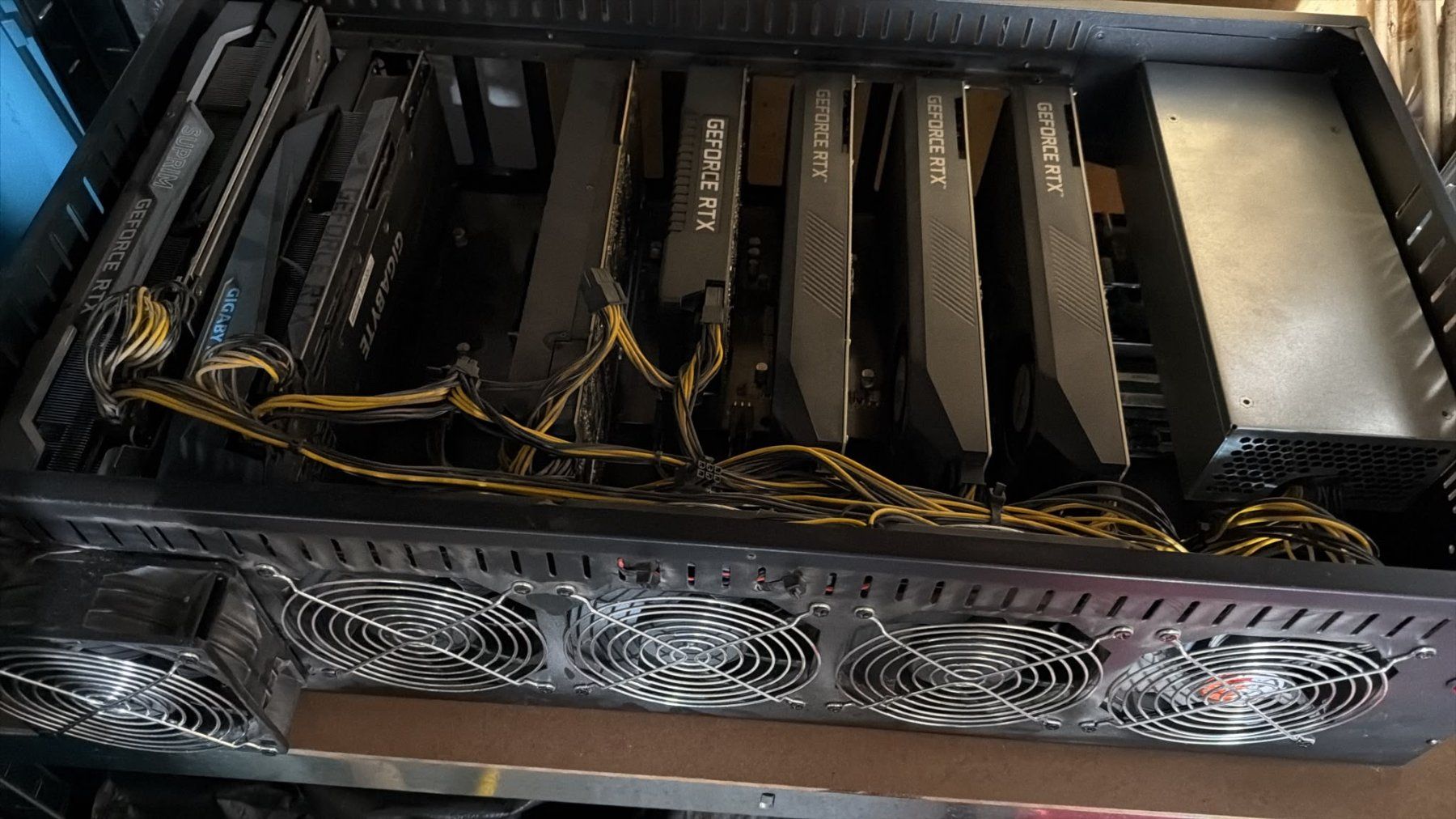 MSI Grafikkarten: High-End Multi-GPU Rig-mehrere RTX 3080 10GB – Gebraucht aus Niederhasli von Gamefreek1989 1