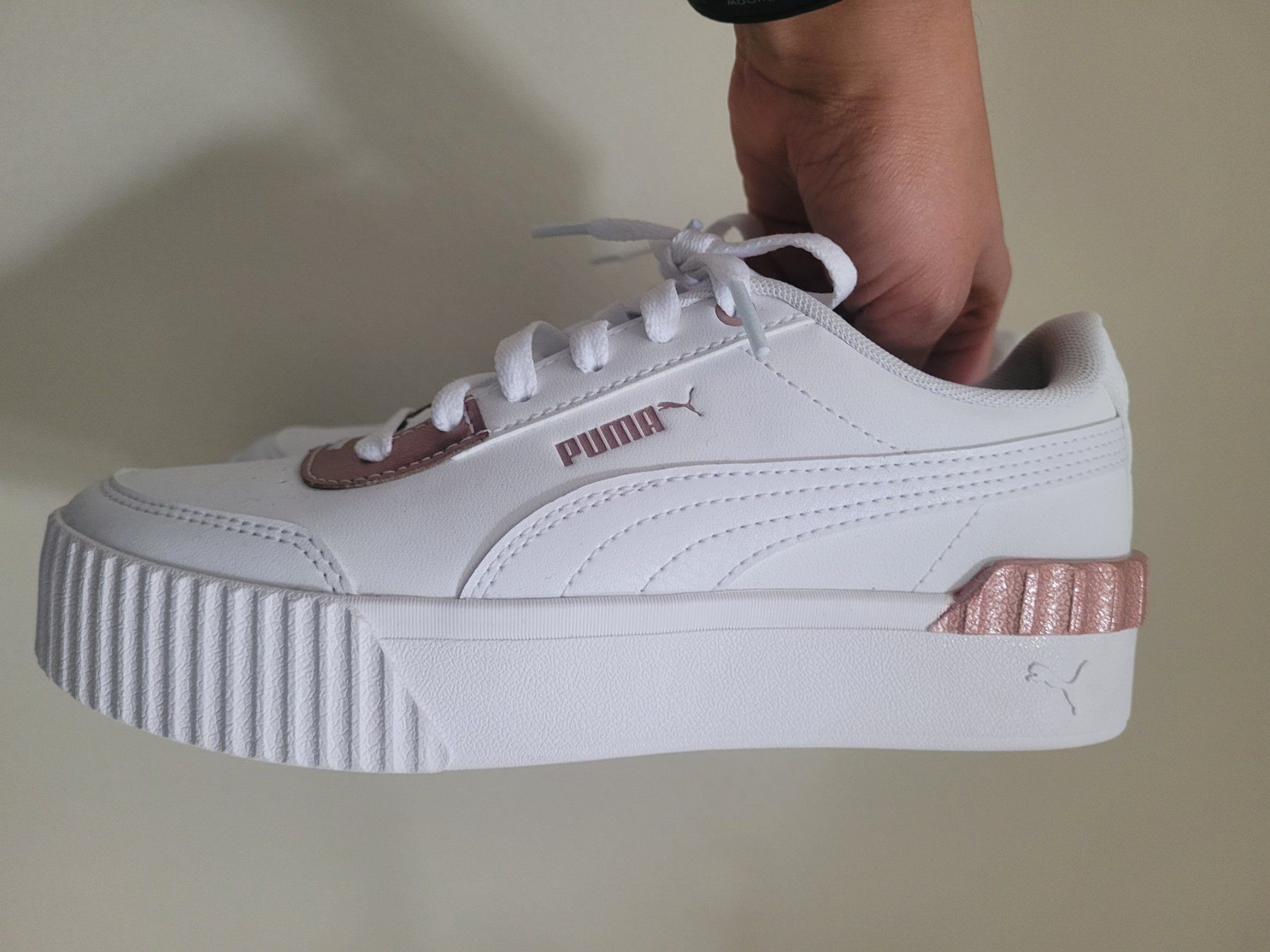 Puma Scarpe da donna: Puma Sneaker Weiss/Rosé, 37 – Nuovo (secondo la descrizione) da Wallisellen venduto da sedlees 1