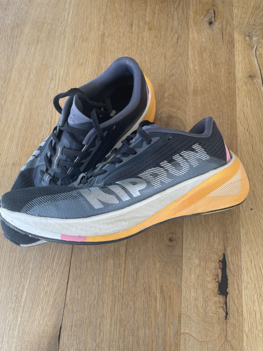 Scarpe da donna: Laufschuhe Kiprun Gr.39  – Nuovo (secondo la descrizione) da Domat/Ems venduto da Nama83