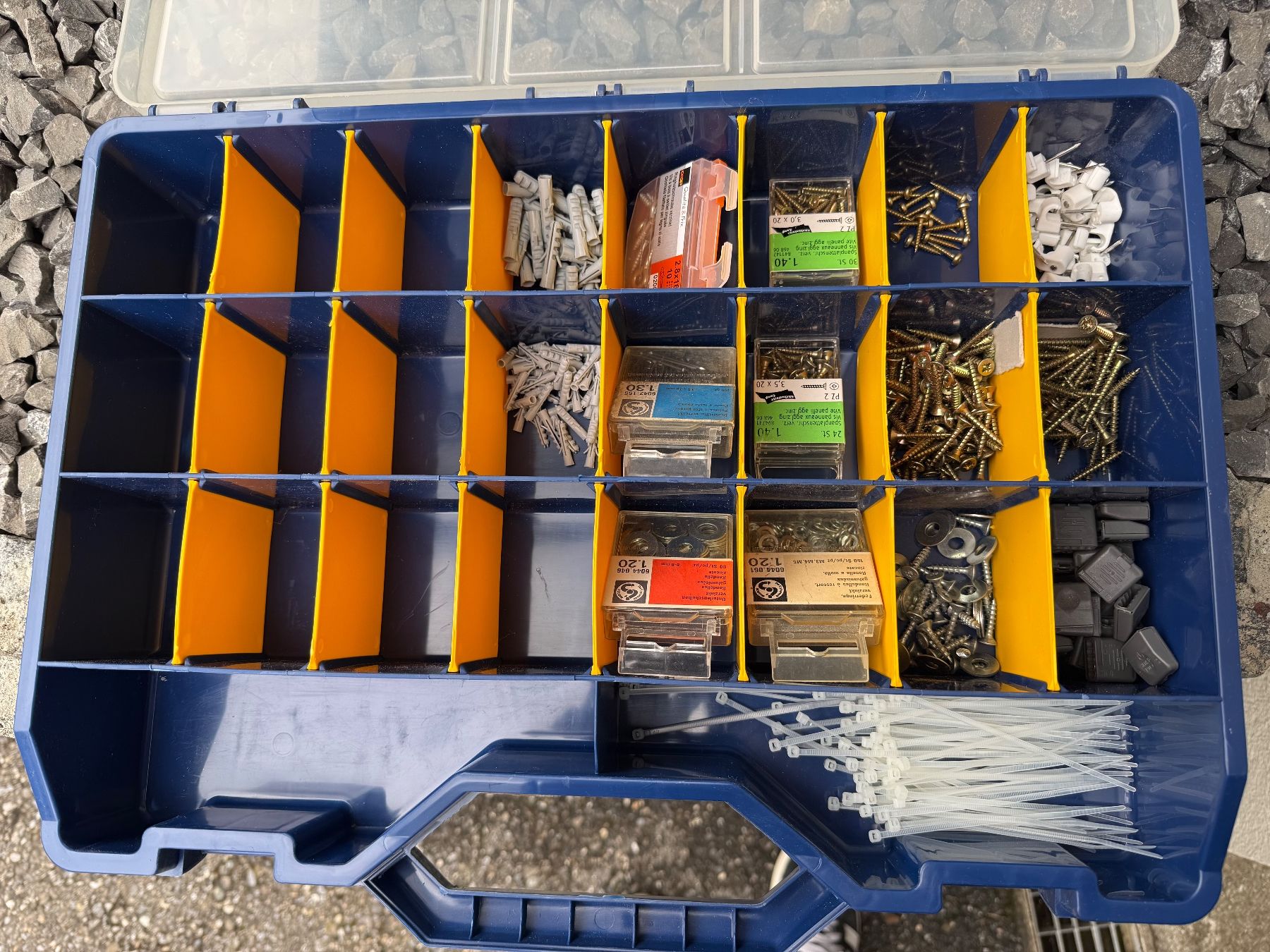 Valises de voyage: Sortimentskoffer – D'occasion à Ibach par style.hr 1