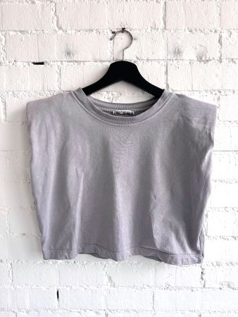 Crop Shirt mit Schulterpolstern von Zara