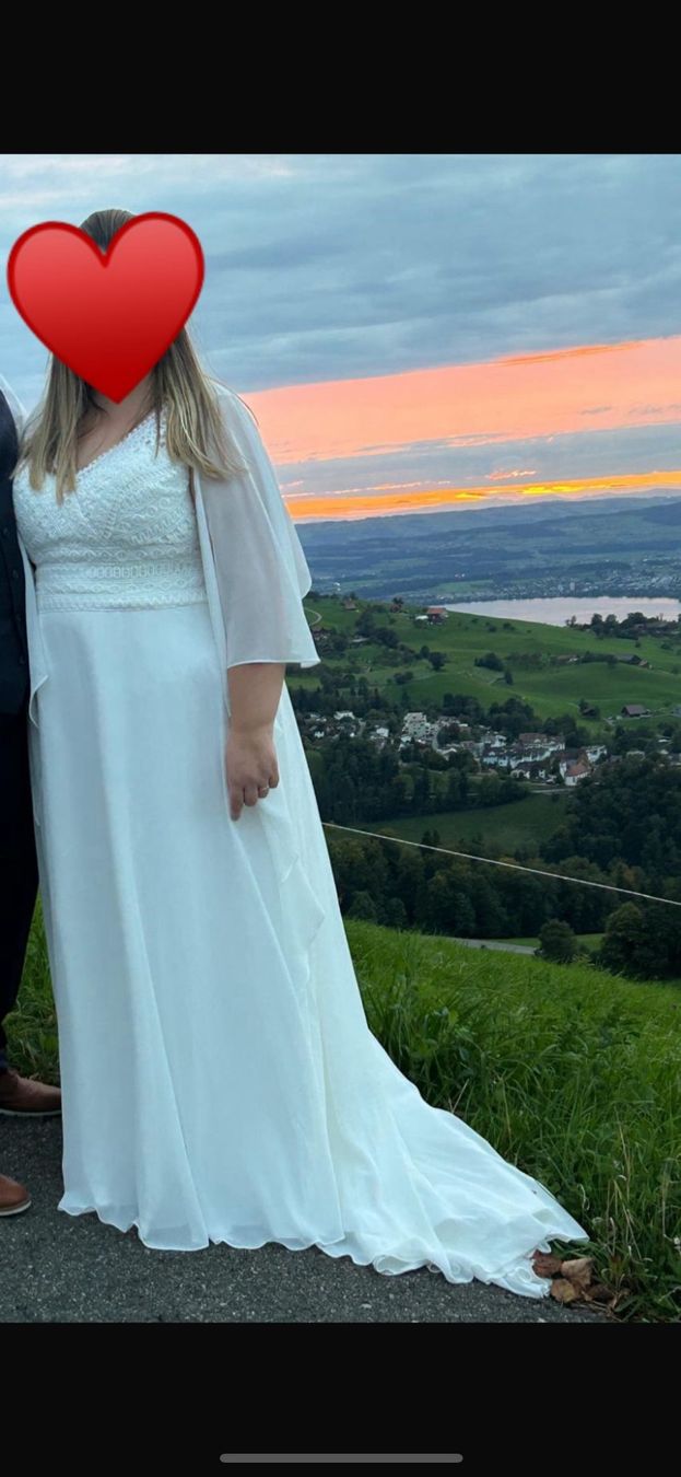 Vestiti: Hochzeitskleid Grösse 50 – Usato da Hirzel venduto da ange4586