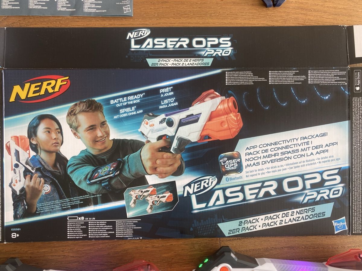 Nerf Spielzeuge: Nerf Laser OPS Pro mit Armband 2er Pack Bluetooth, Hasbro – Gebraucht aus Meggen von 6003Luzern 1