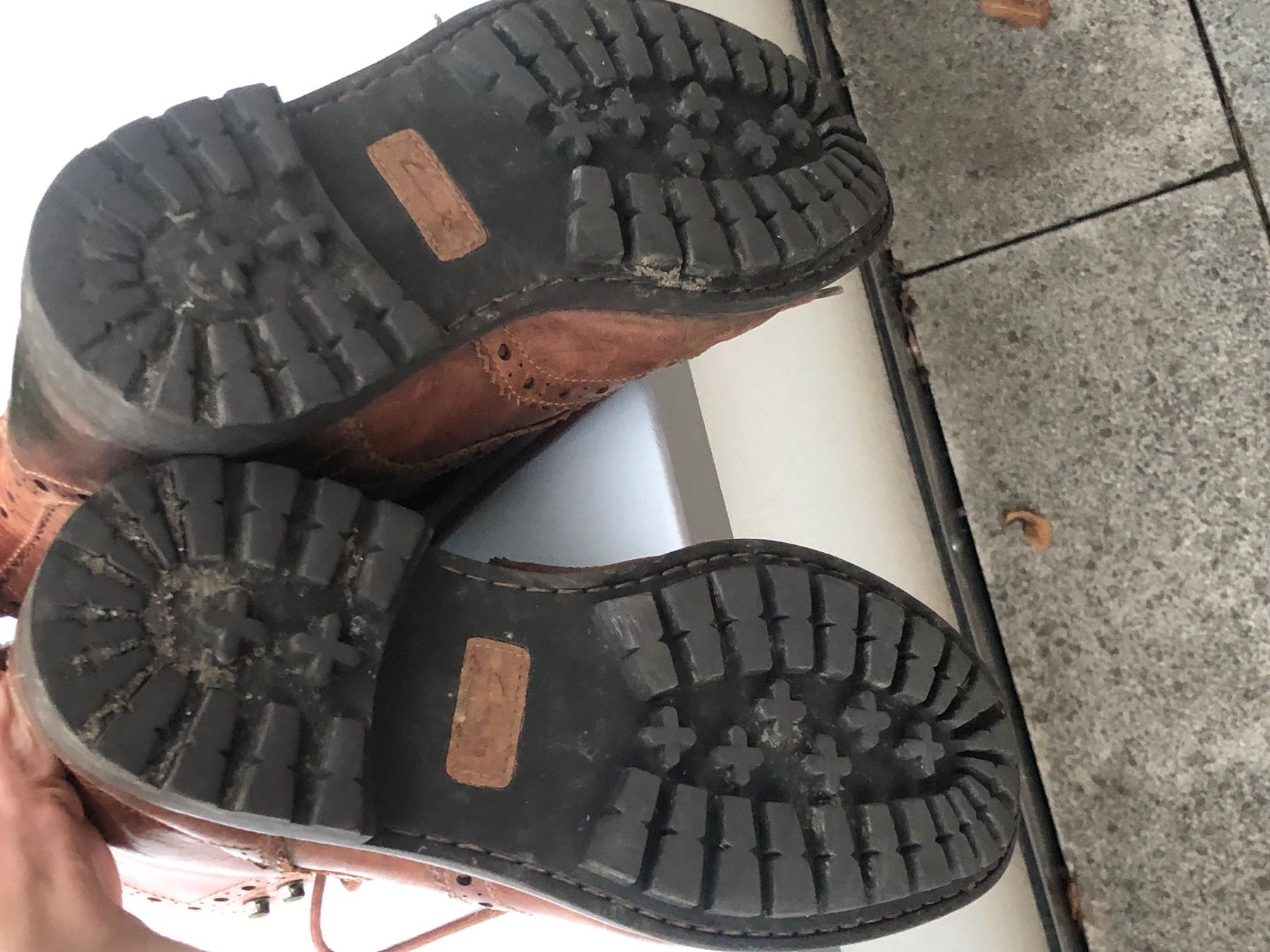 Clarks Scarpe da uomo: Burgundy Clarks service boots – Usato da Lausanne venduto da jul_jpm7 6