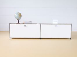 USM Lowboard in Reinweiss, Lieferung möglich