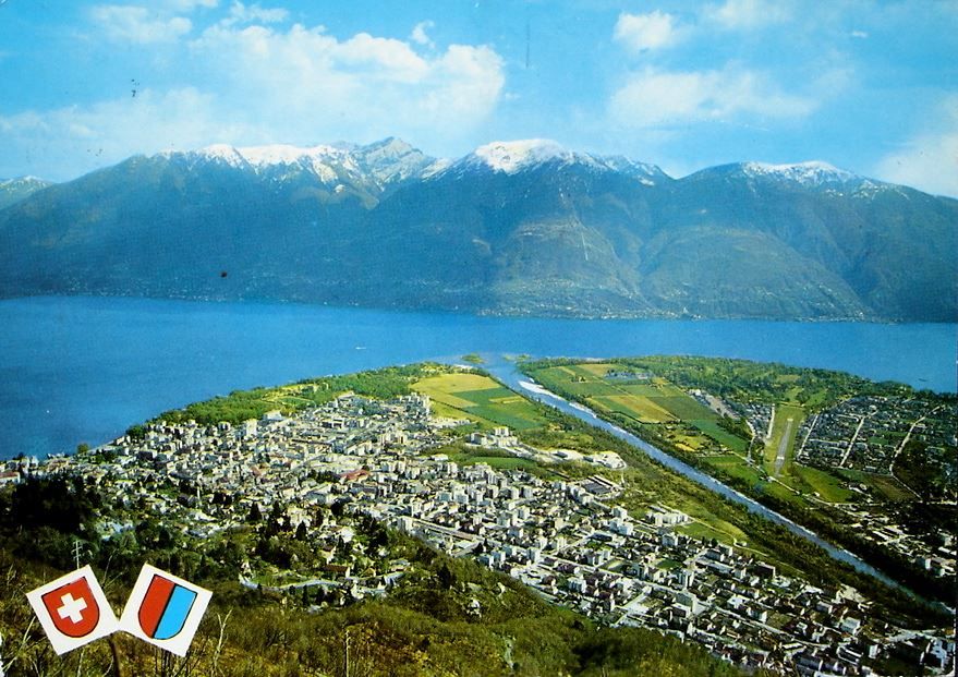 Cartoline postali: LOCARNO Flugaufnahme – Usato da Jona venduto da philajona