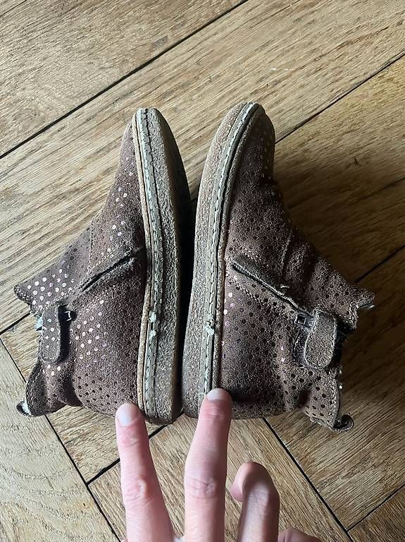 Scarpe per ragazzi: Ocra Winterstiefel Leder Fell 27 – Usato da Basel venduto da mos_2xxs 3