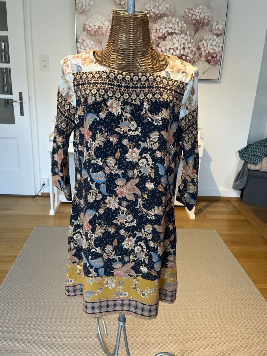 Desigual Kleider: Desigual Kleid, 38 – Gebraucht aus Solothurn von Bobesch08