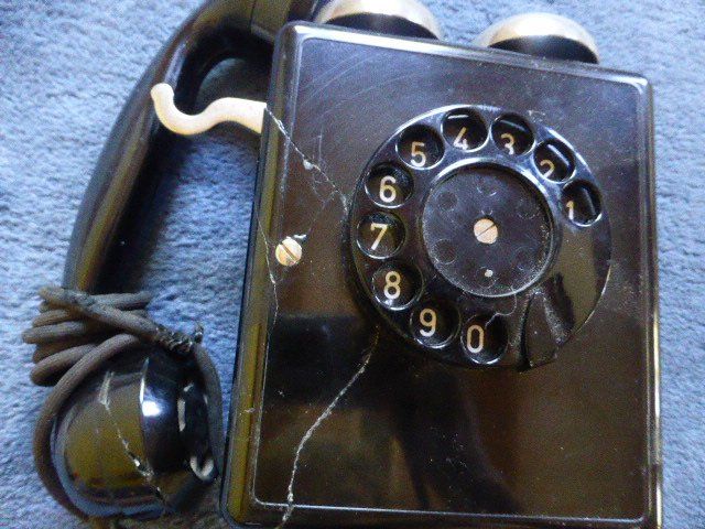 Telefoni: Antikes Wand-Telefon,Bakalit,Technik,Widmann,Autophon,Glocke – Usato da Lausen venduto da liesfisch 9