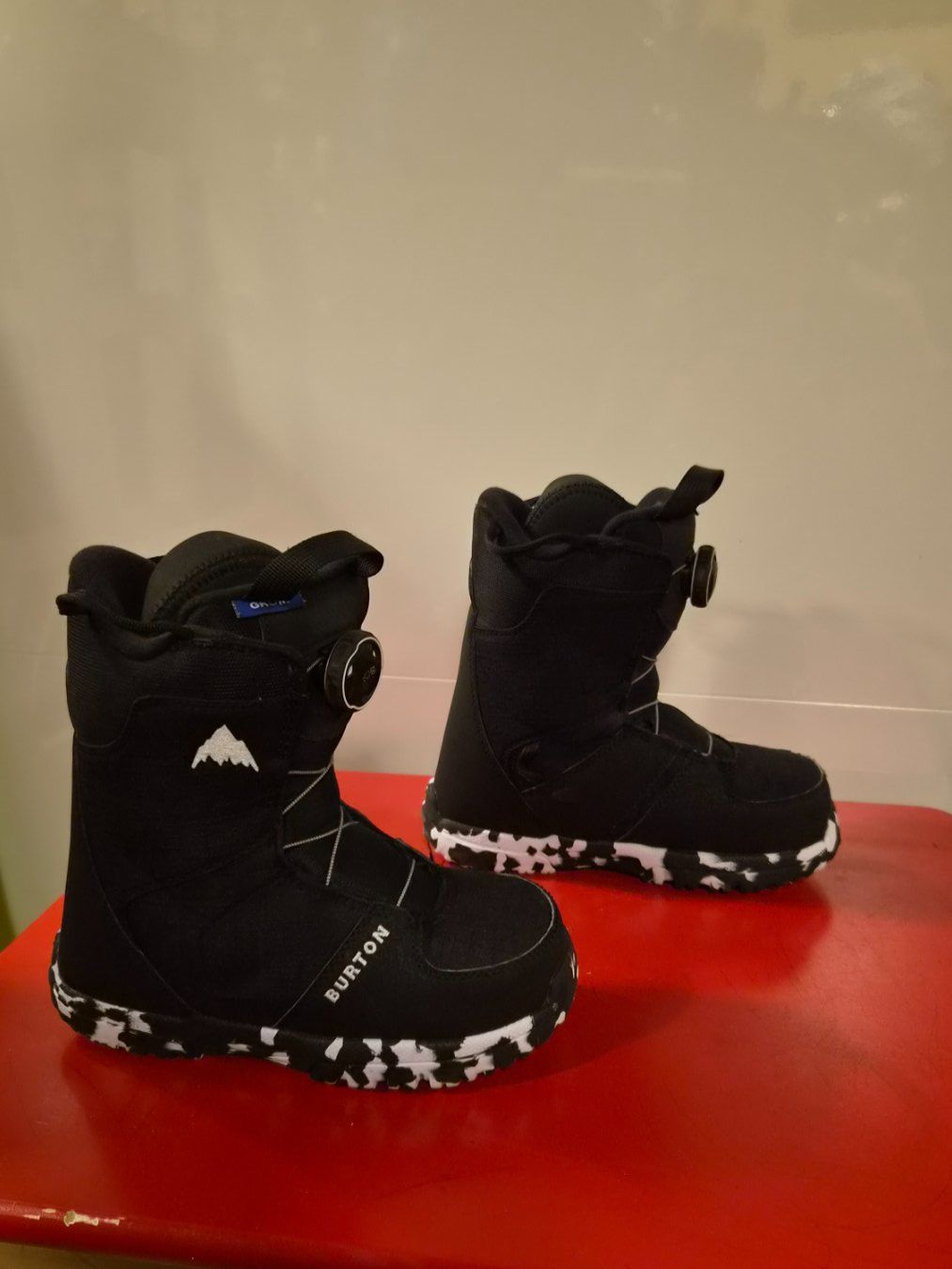 Burton Scarpe per ragazzi: Burton Snowboard Schuhe Gr.34 – Usato da Oberrieden venduto da Raja011 1