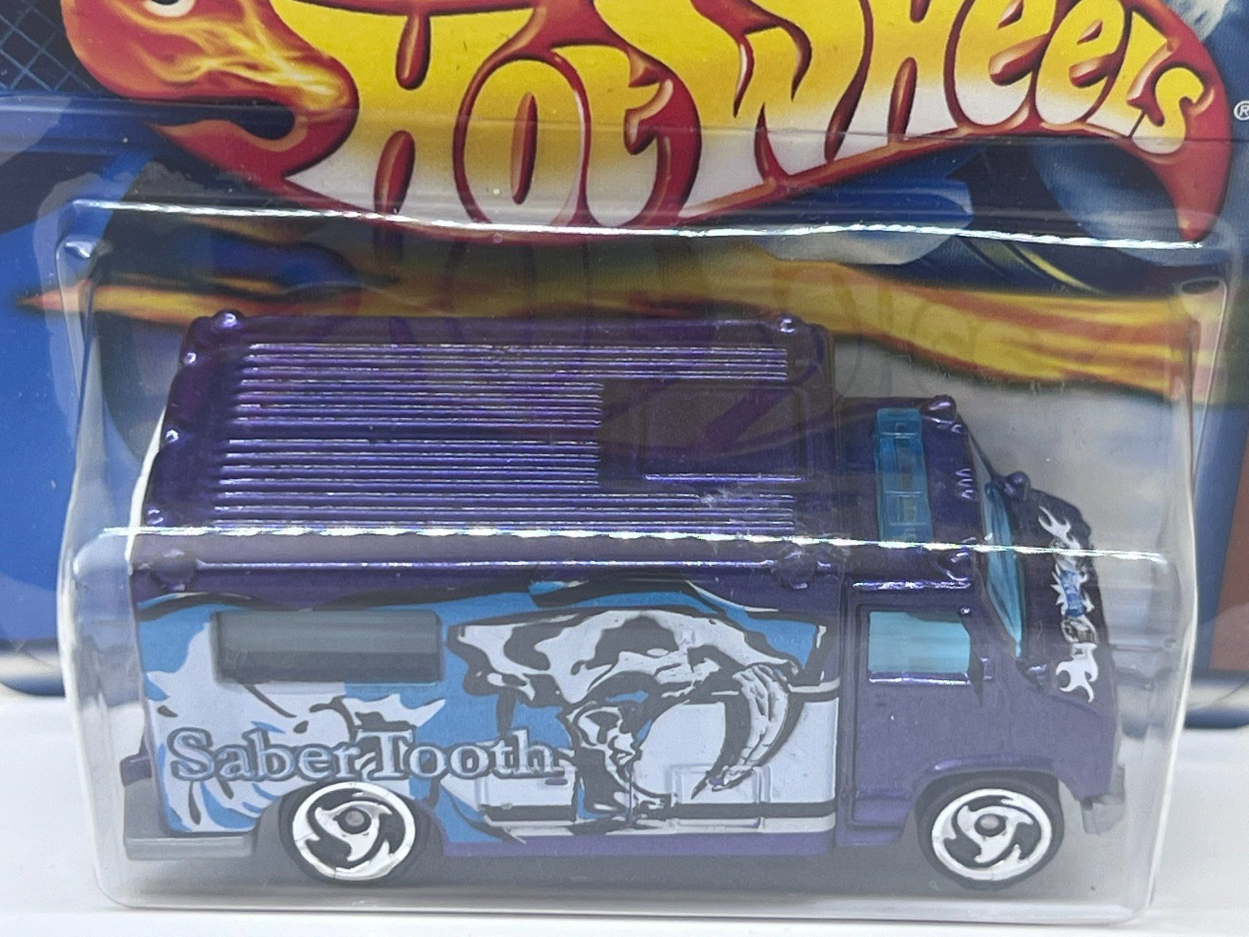 Hot Wheels Modellautos: Hot Wheels Ambulance – Neu und originalverpackt aus Wildegg von LaaBoutique 2