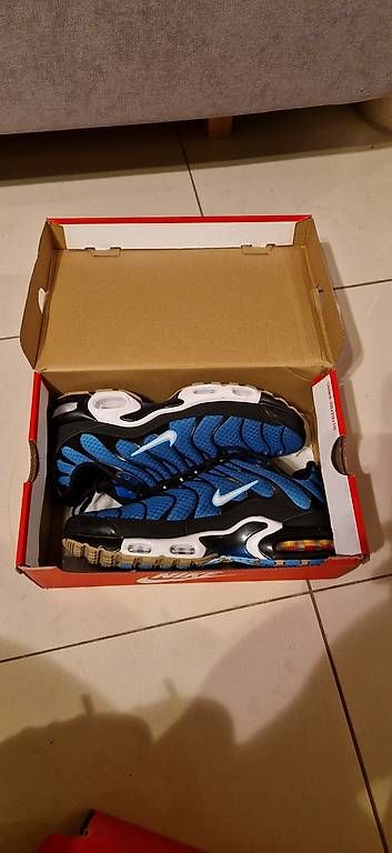 Scarpe da uomo: Nike TN bleu & noir – Nuovo e nell'imballaggio originale da Thônex venduto da fbattiaz 1