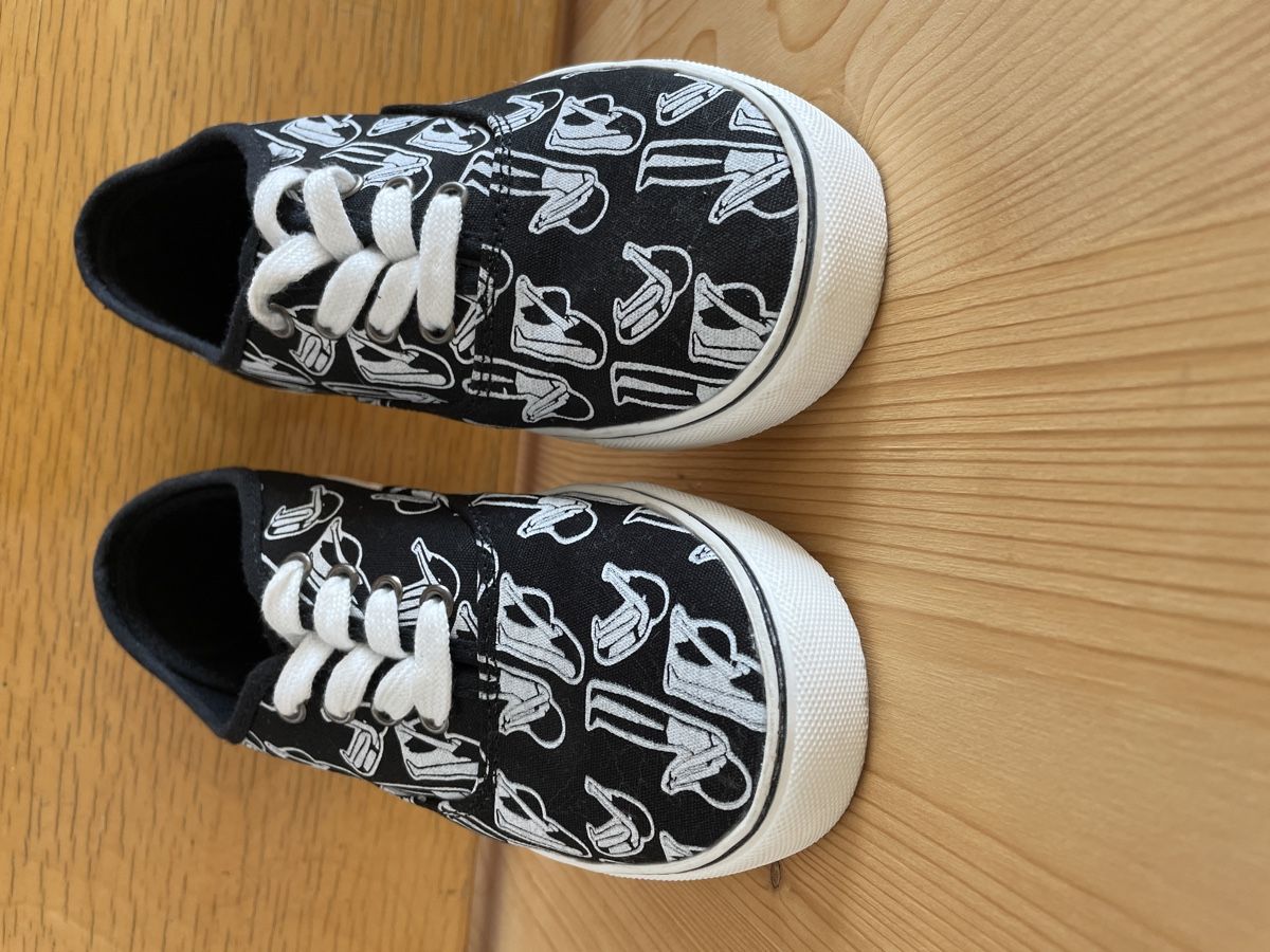 Damenschuhe: Baskets T37 édition limitée Iris de Moüy x Monoprix – Neu (gemäss Beschreibung) aus Grandvaux von joa_v6gj