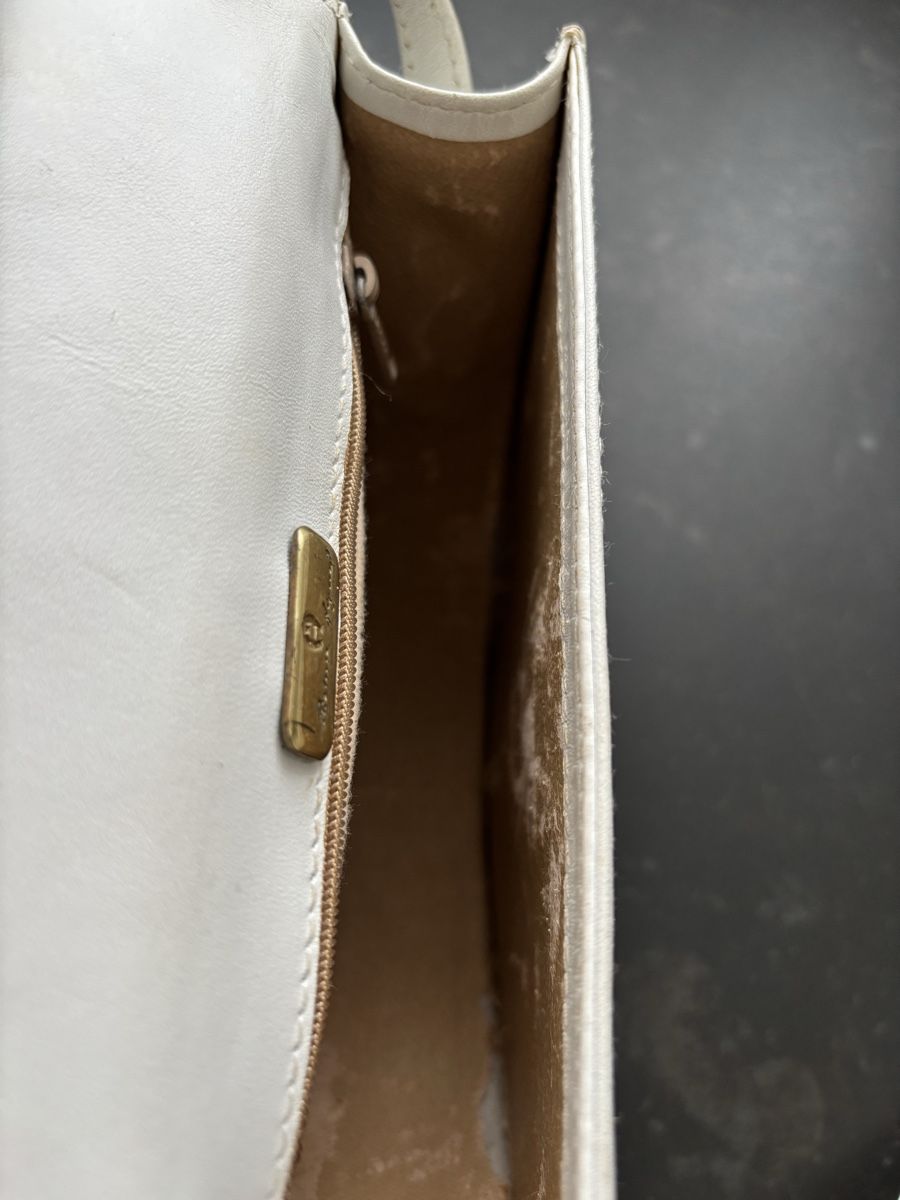 Aigner Borse da donna: AIGNER  weisse Leder Tasche – Usato da Buonas venduto da eluthi48 5