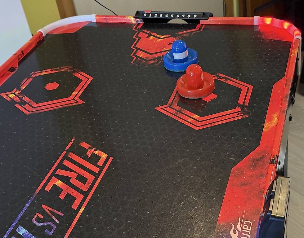 Spiele: Fire&Ice Airhockey Table Carromco – Gebraucht aus Zuchwil von Olea 1
